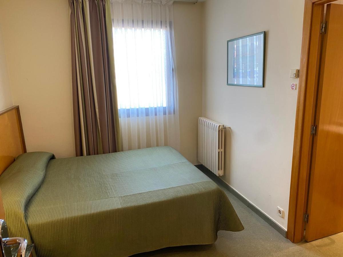 Hostal Meson Pepa Logroño Extérieur photo
